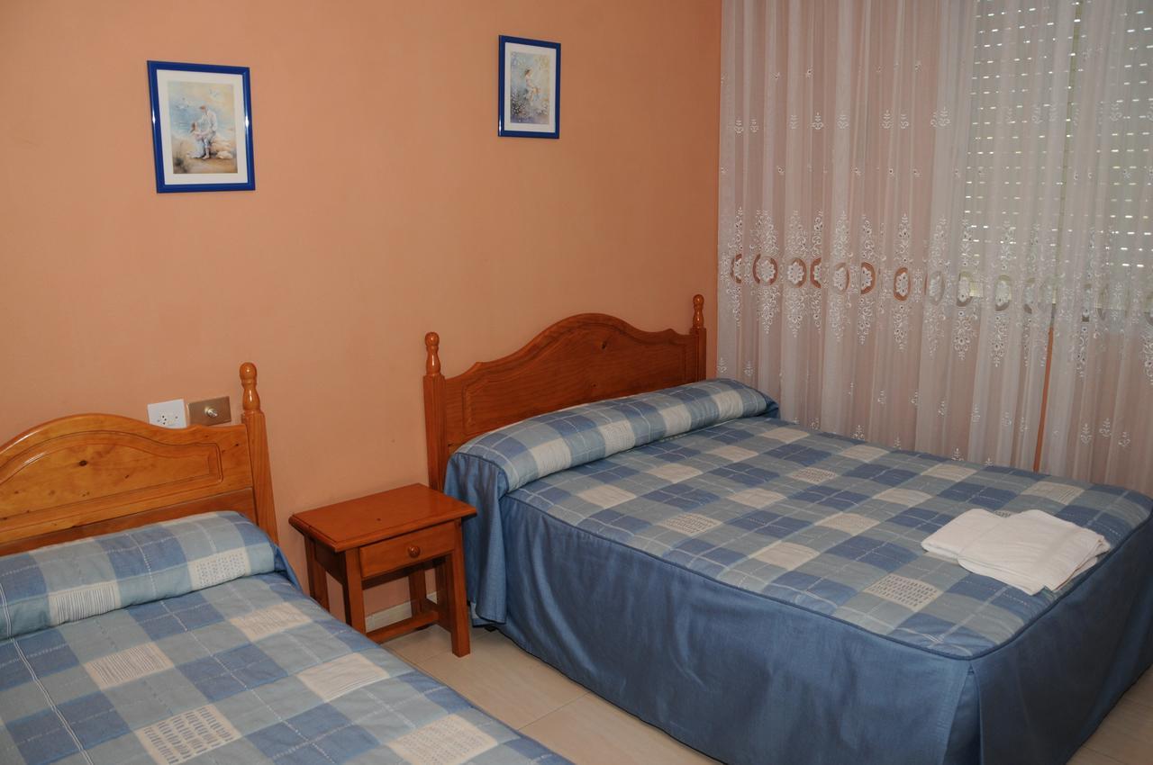Hostal La Torre II Puente de Domingo Florez ห้อง รูปภาพ